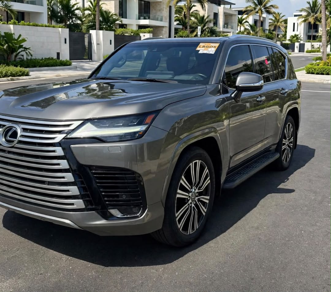 Lexus LX 600 SUV, Grey