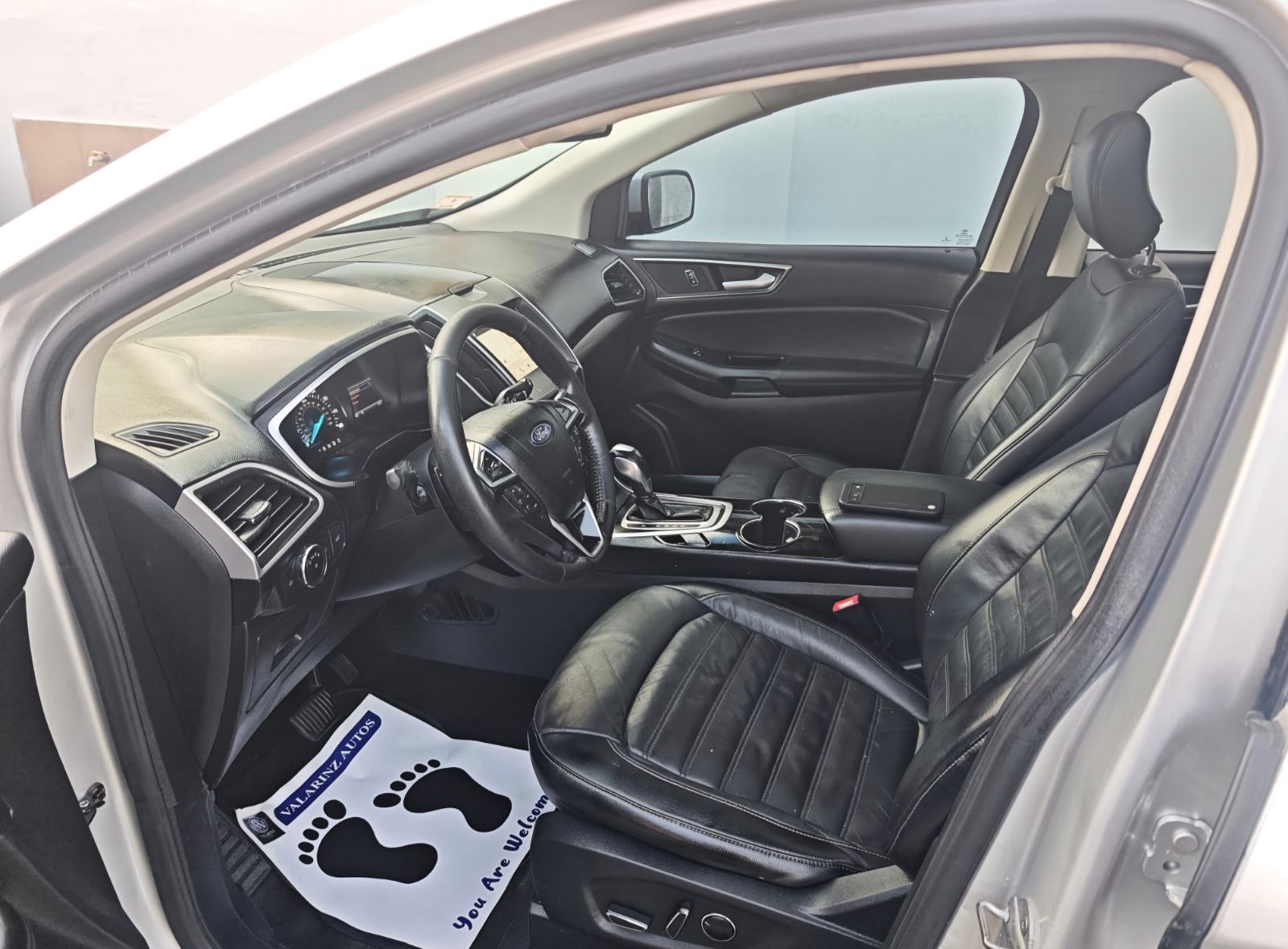 2016 Model Ford Edge SUV Silver — photo 7
