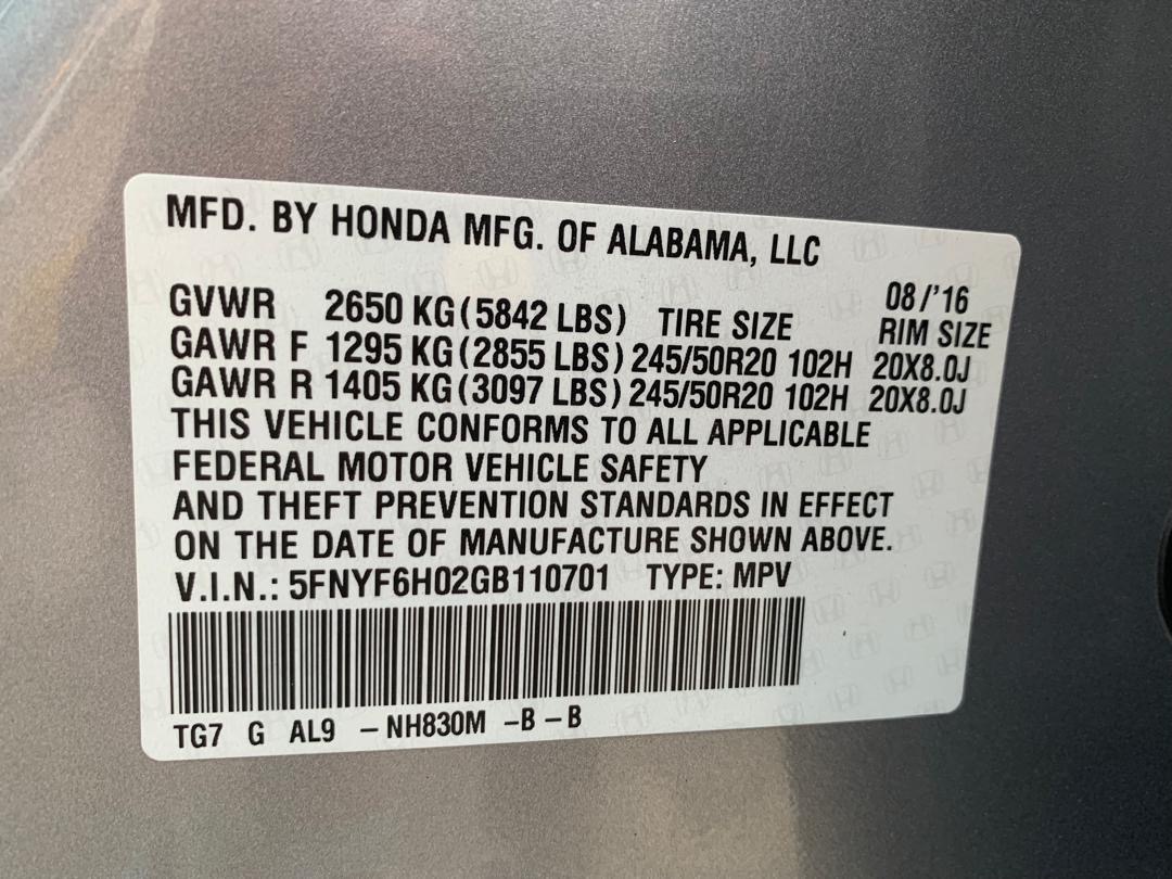 Honda Pilot SUV, Silver