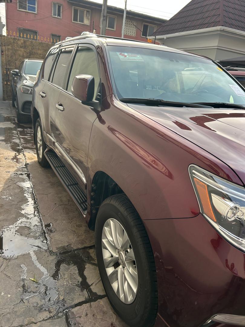 Lexus GX460 SUV, Burgundy GX 460