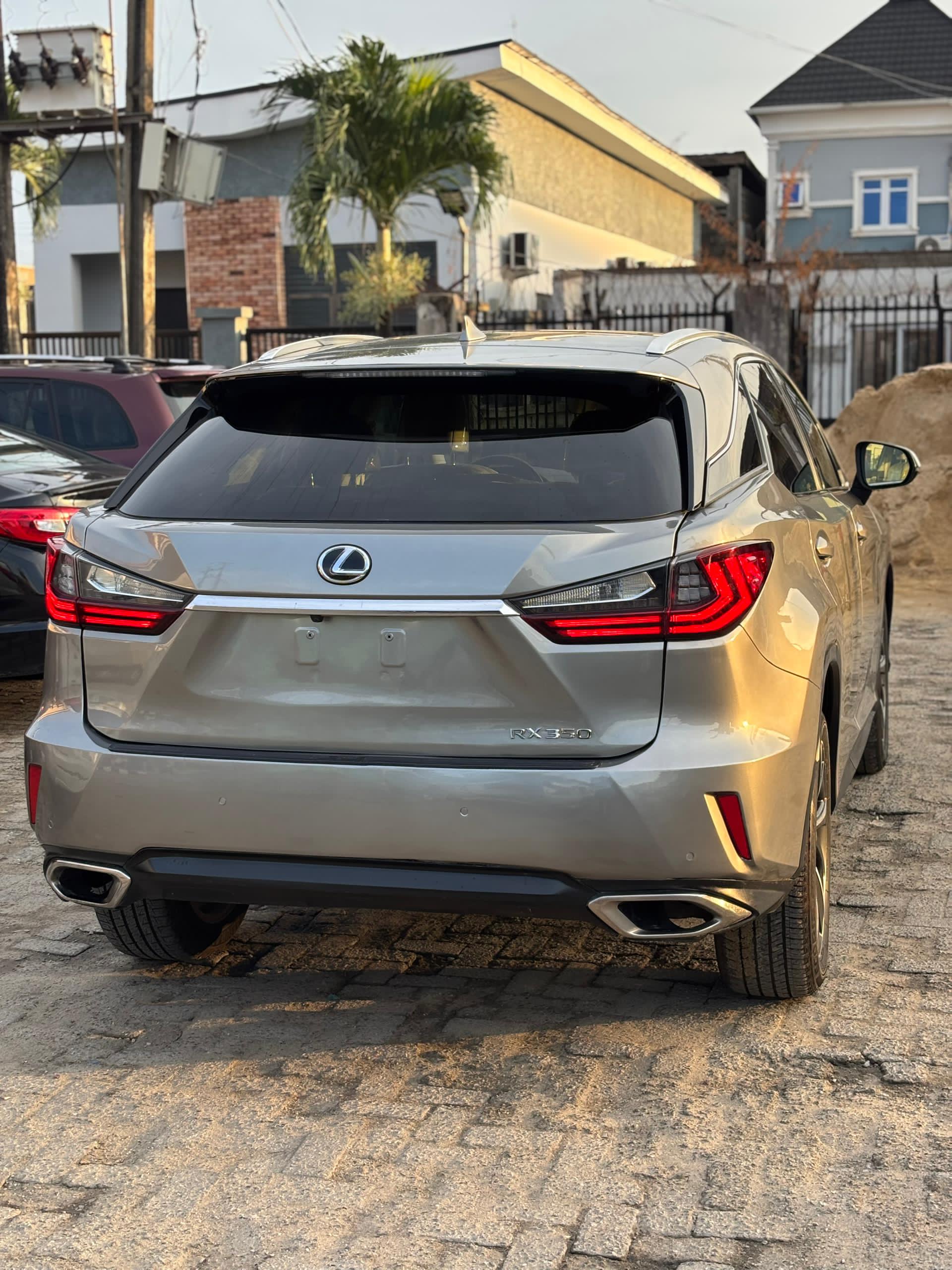 Lexus RX 350 SUV, Silver