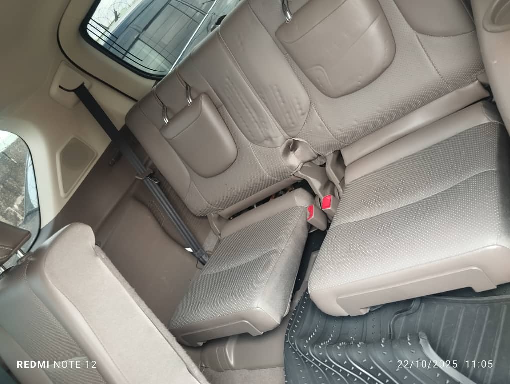 Lexus GX460 SUV, Black with Foldable Rear Seats GX 460