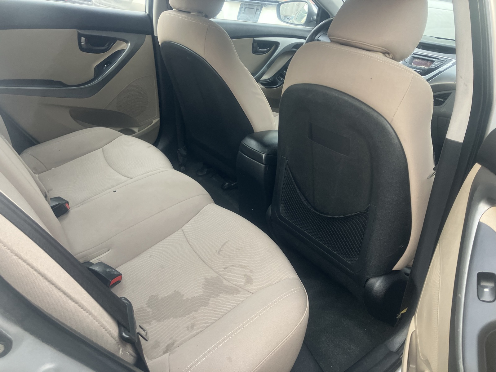 Hyundai Elentra 2012 model