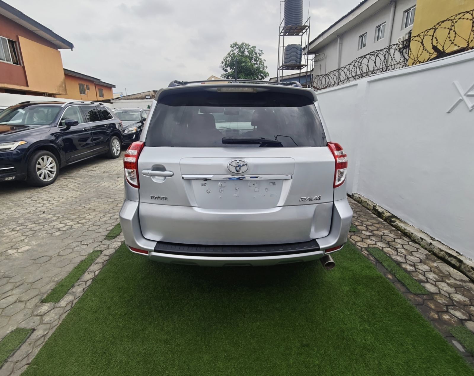 2012 Model Toyota RAV4 SUV, Silver — photo 6