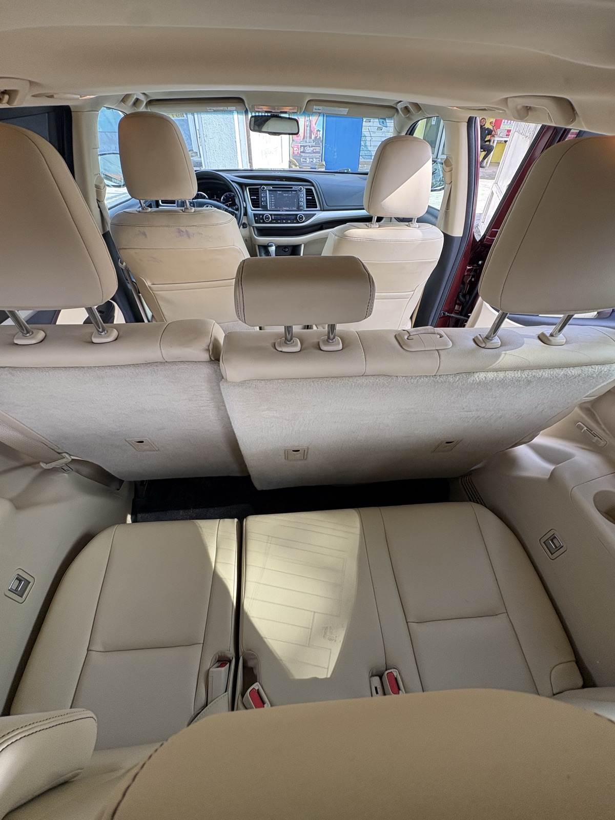 2015 Toyota Highlander — photo 10
