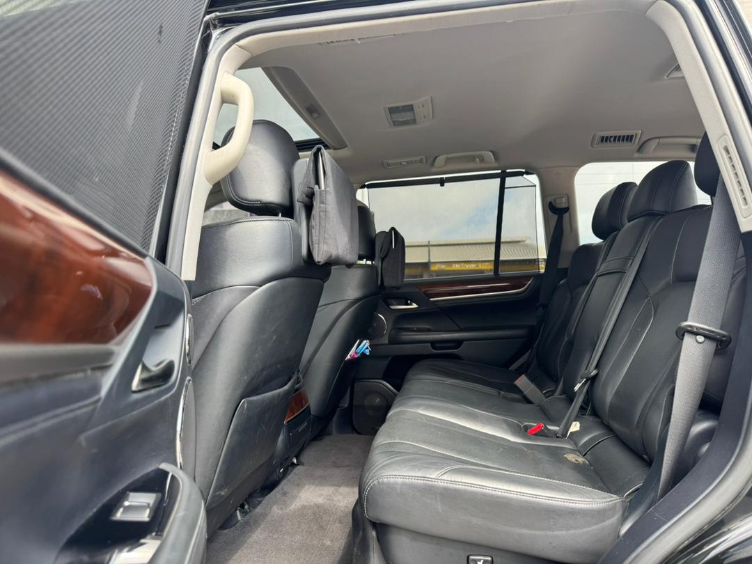 Lexus LX 570, Black SUV for Sale