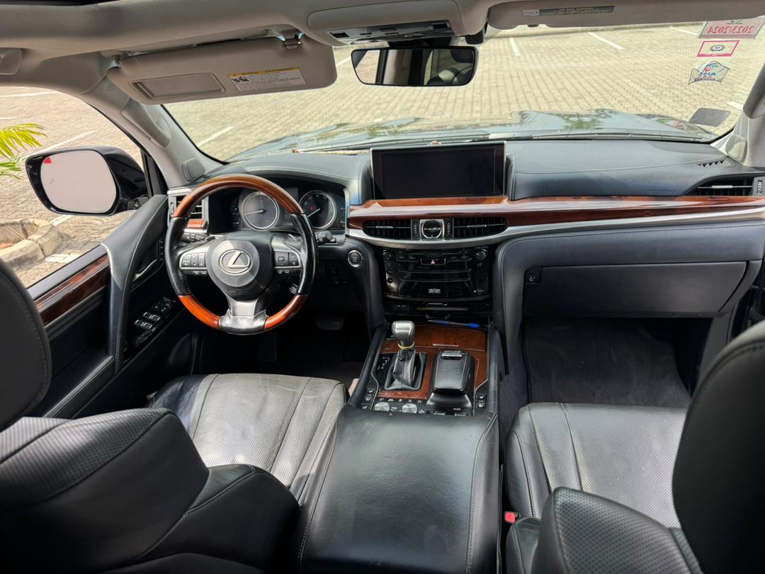 Lexus LX 570, Black SUV for Sale
