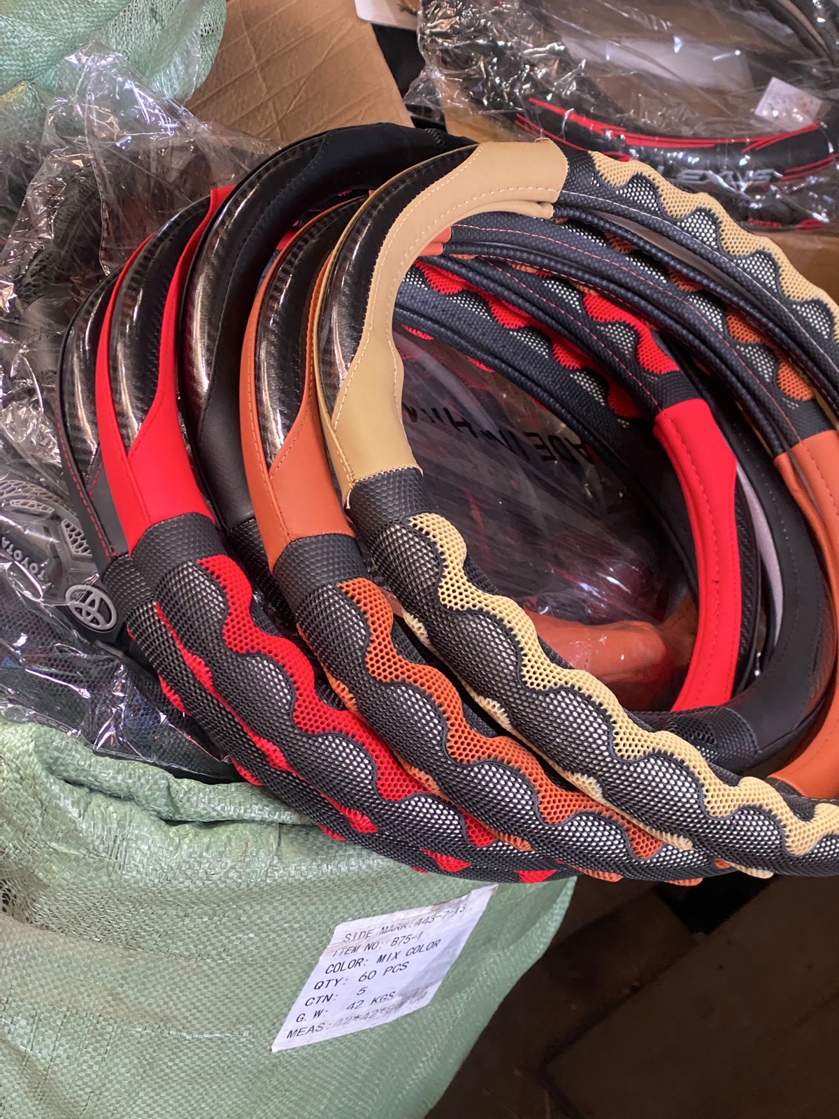 Steering Wheel Cover, Black Carbon Fiber Look