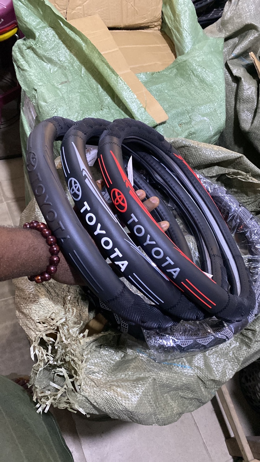 Steering Wheel Cover, Black Carbon Fiber Look