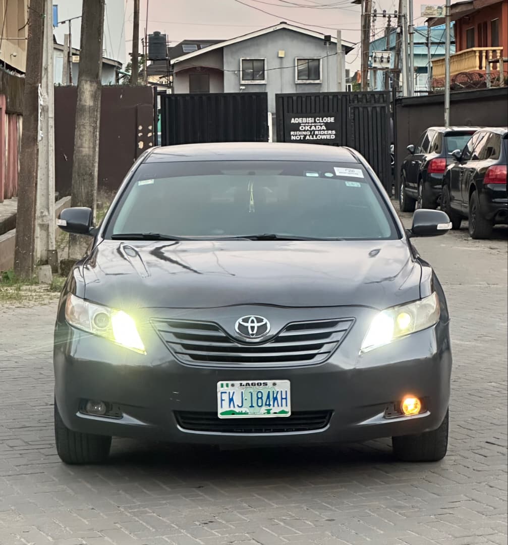 Toyota Camry LE, Dark Grey Sedan
