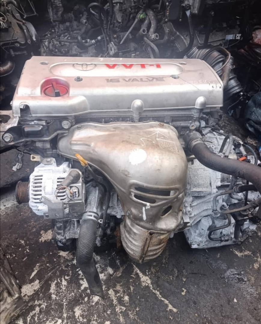 Toyota Camry 2AZ Engine Assembly