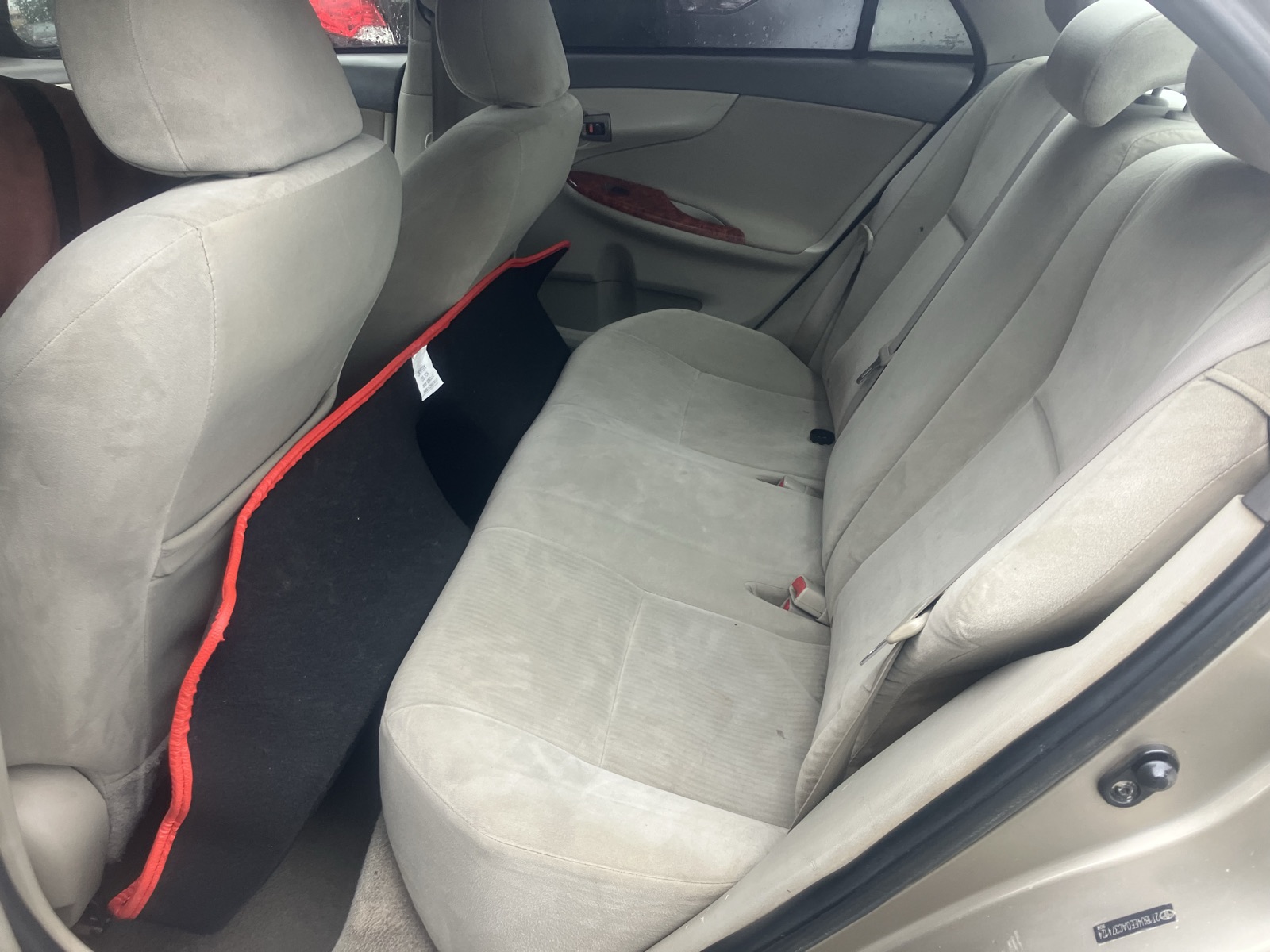 Toyota Corolla 2010 model