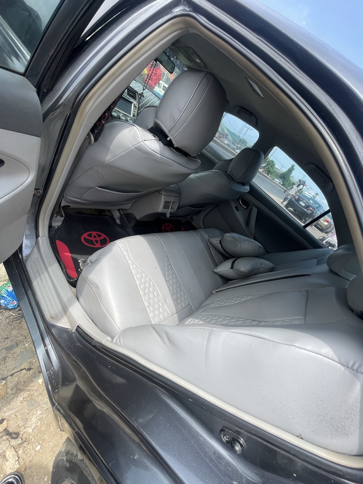 Toyota Camry 2008 model(V6)