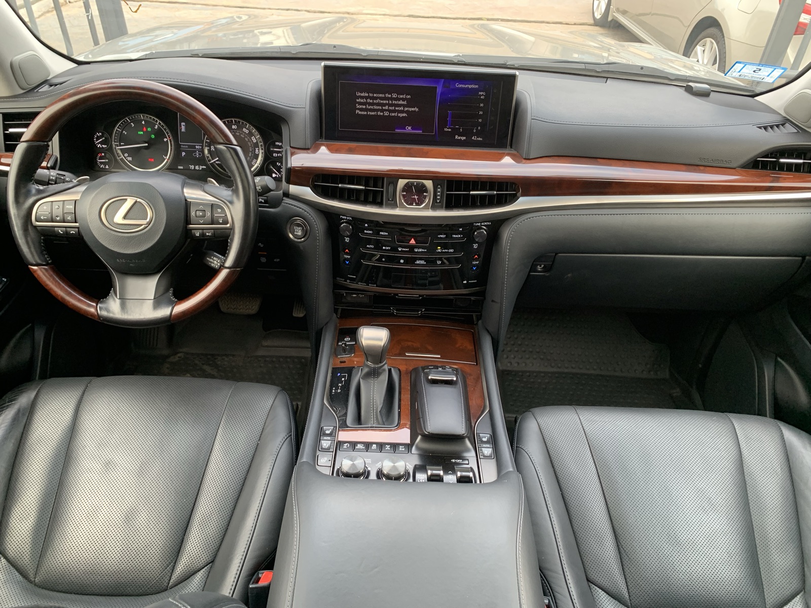 Lexus LX 570, Silver SUV for Sale