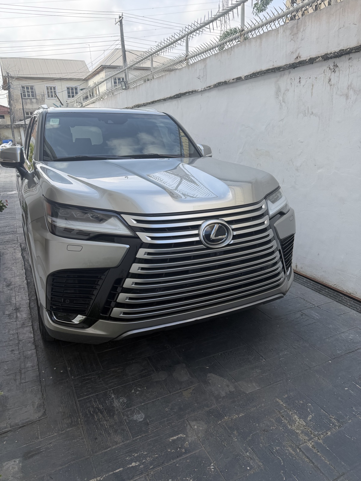 Lexus