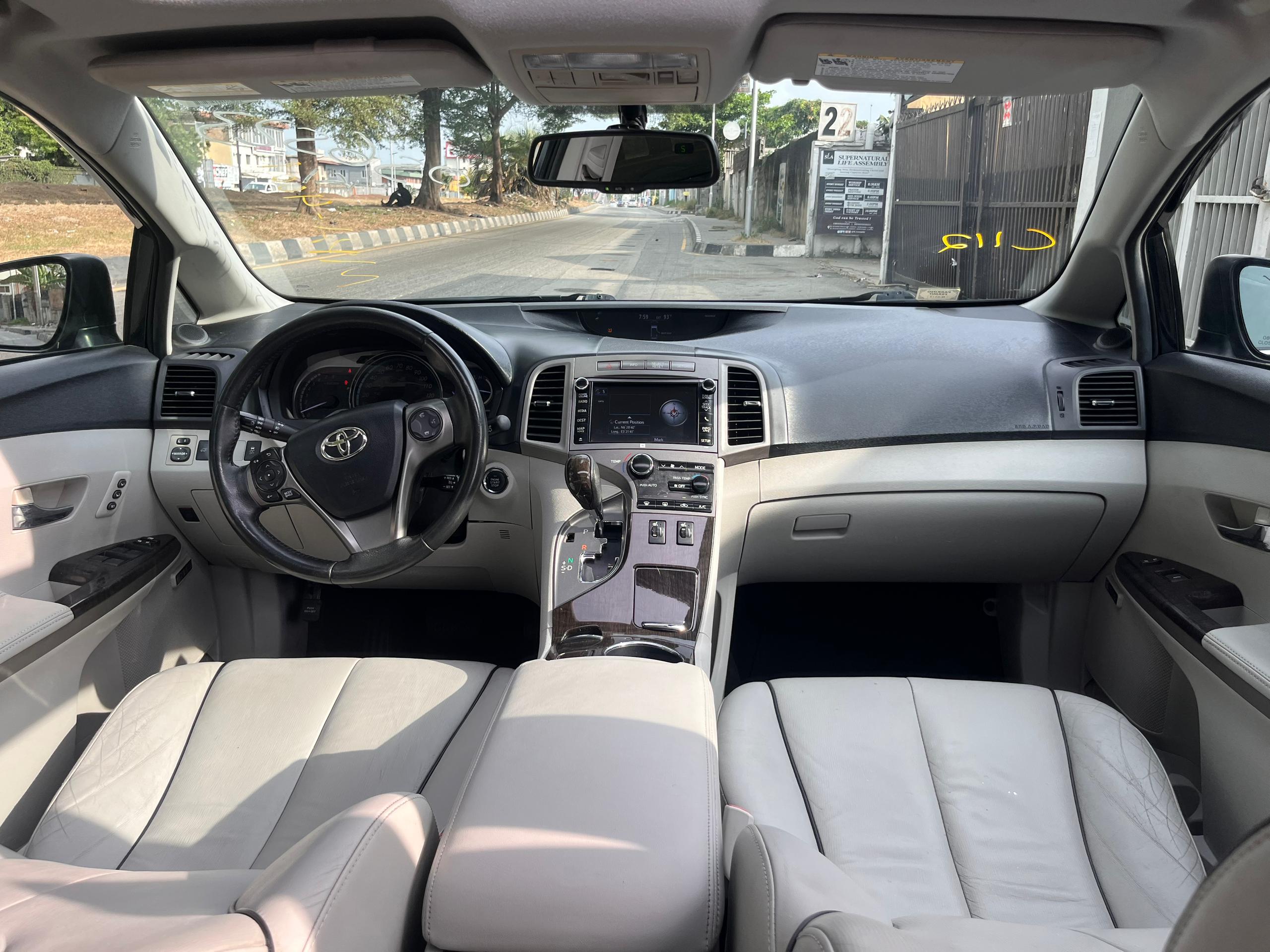 Toyota Venza 2013, Dark Blue SUV — photo 2
