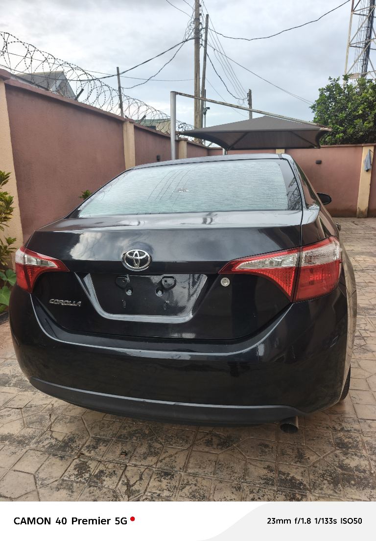 2014 Toyota corolla