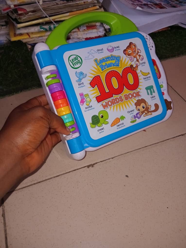 Leap Frog Learning Friends 100 Words Book