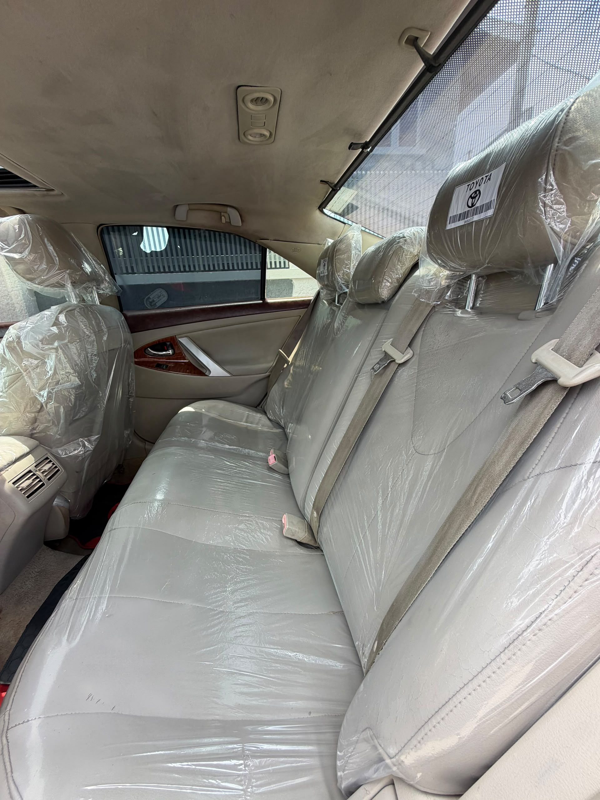 Toyota Camry XLE 2008, Silver Sedan