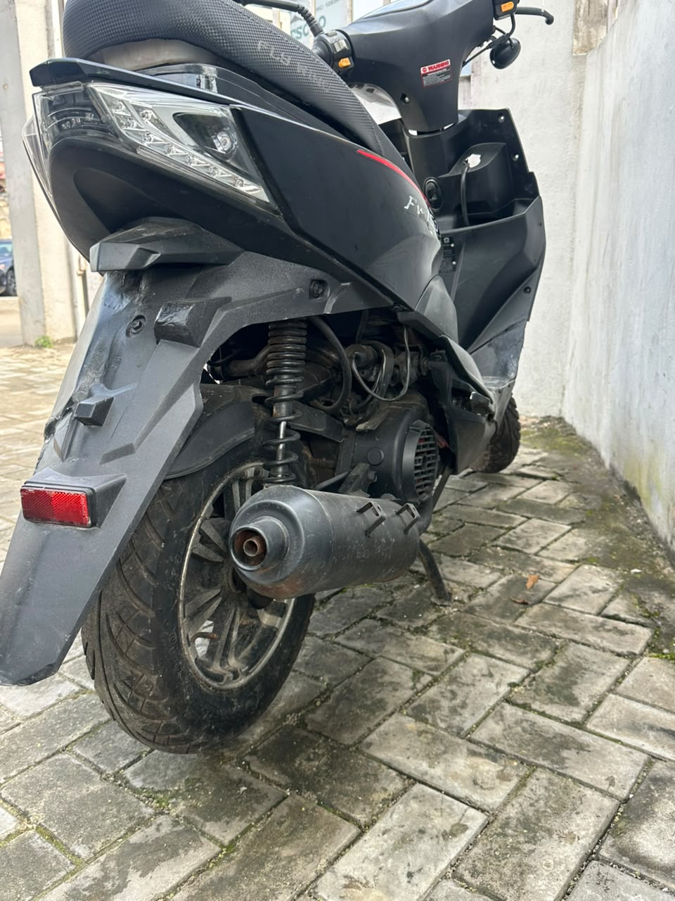 Keeway Fly Wing 150 Scooter, Black
