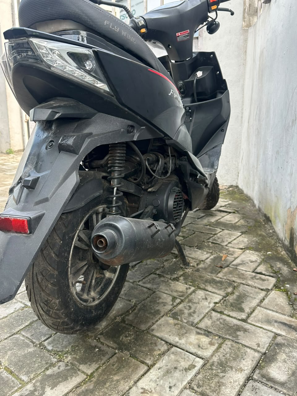 Keeway Fly Wing 150 Scooter, Black