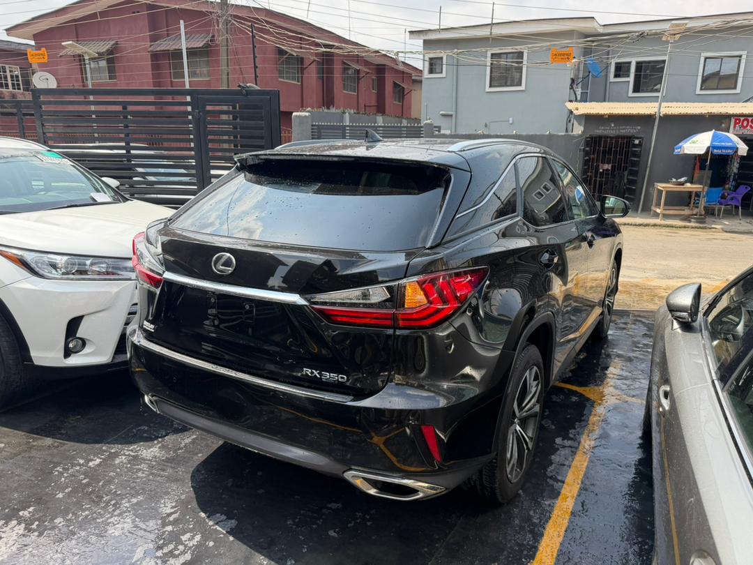 2019 Lexus RX 350, Black SUV for Sale — photo 3