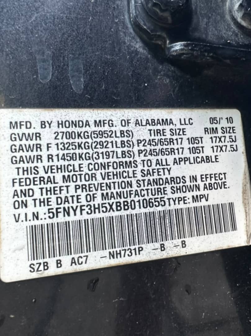 2010 Honda Pilot SUV, Black — photo 2