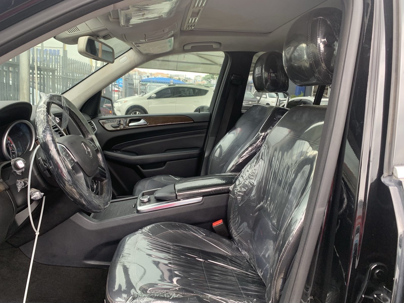 2012 Mercedes-Benz ML 350, Black SUV ML350