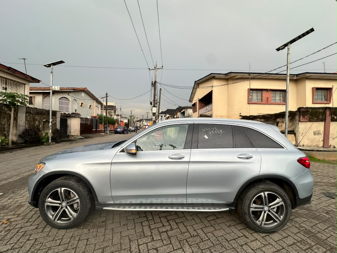 Mercedes-Benz GLC 300 Silver SUV for Sale GLC300