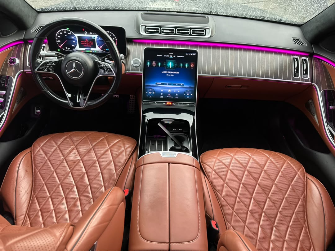 Mercedes-Benz S580 4MATIC, Black Sedan