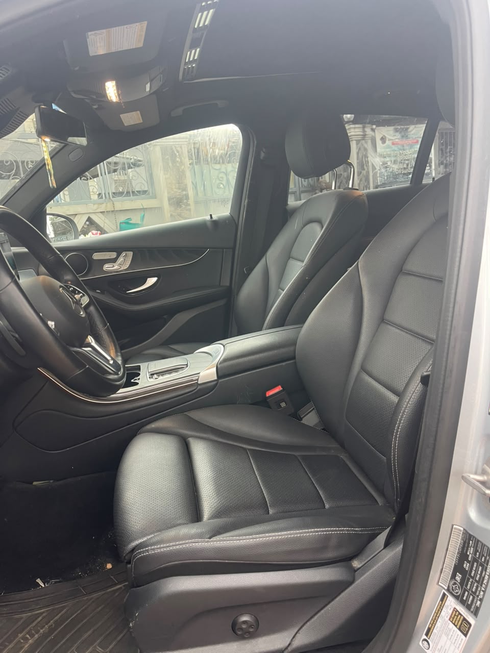 Mercedes-Benz GLC 300 Silver SUV GLC300