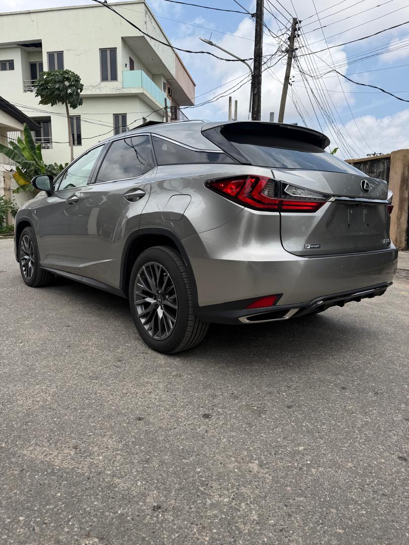2021 LEXUS RAX350 F SPORT — photo 3