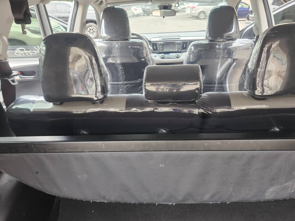 For sale 2018 rav4 limited — photo 7
