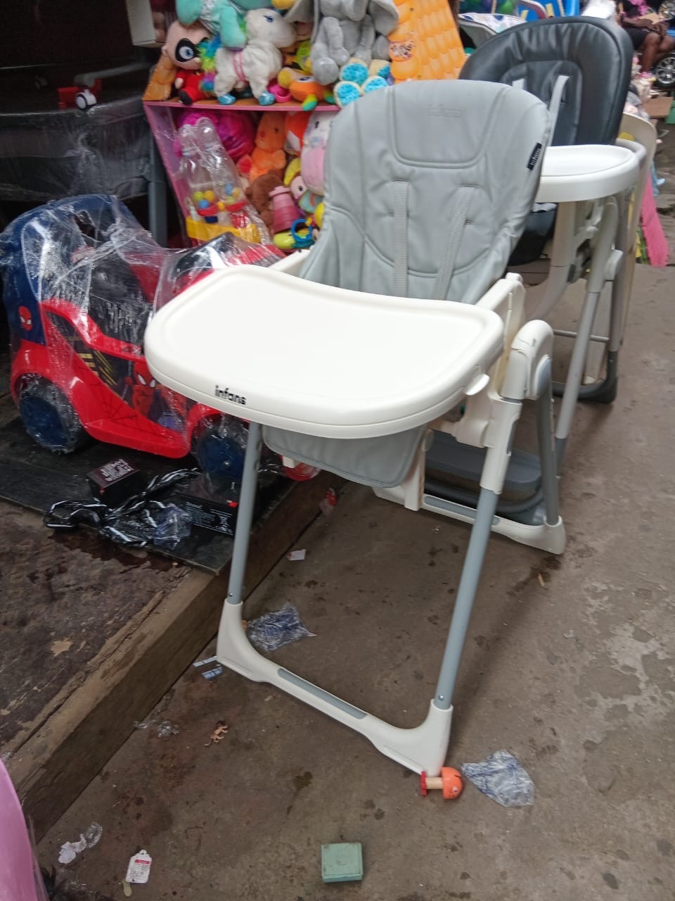 Baby Seater