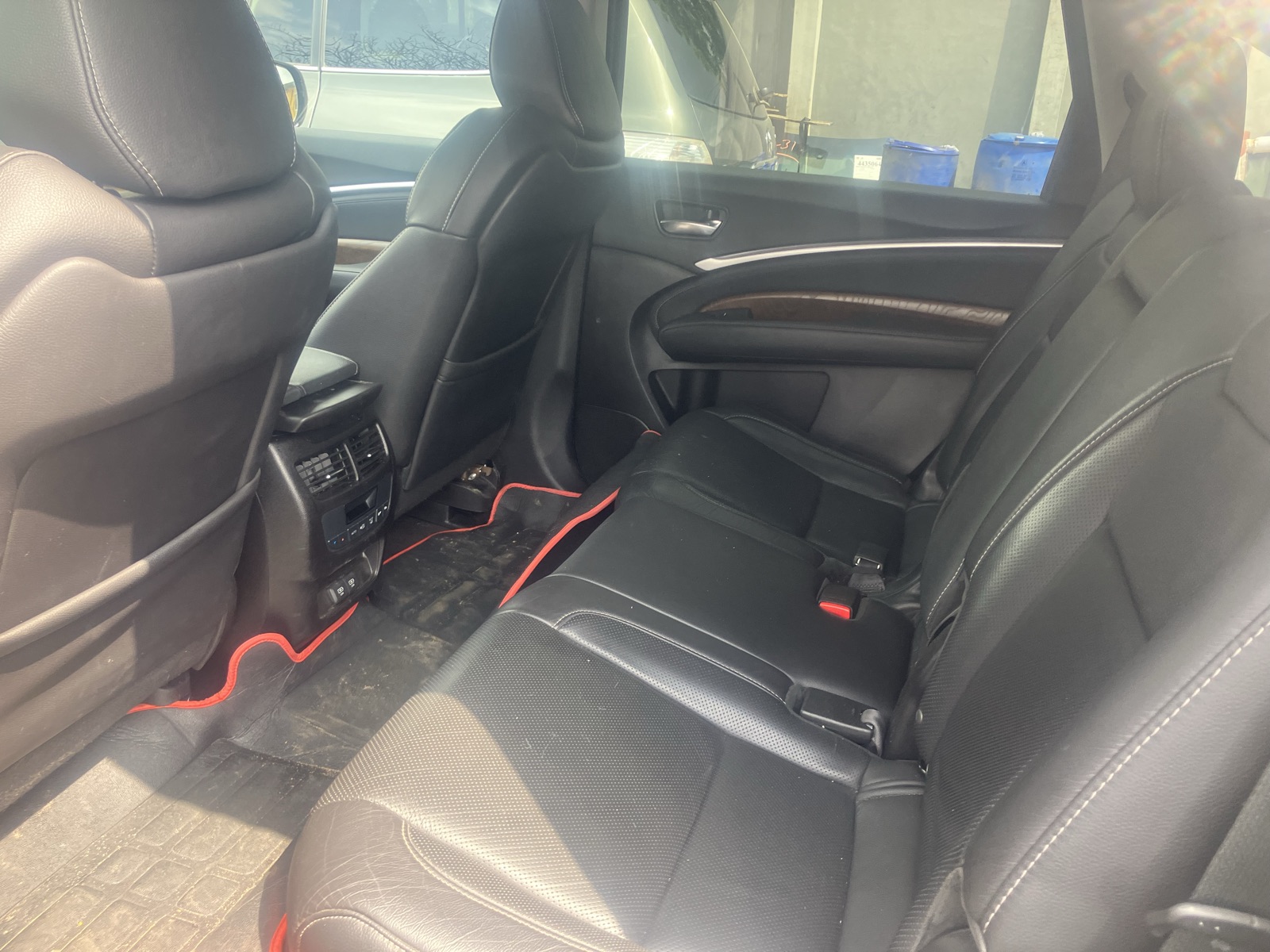 Acura MDX Black SUV with Alloy Wheels