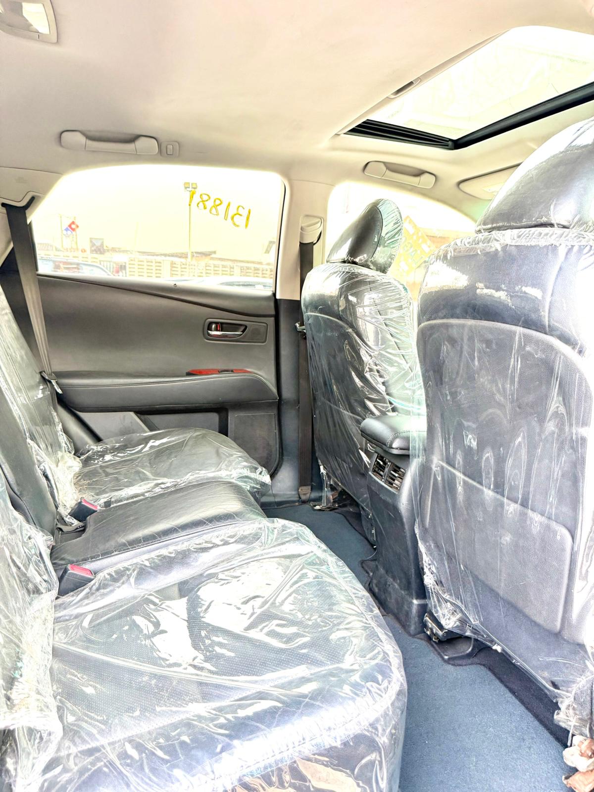 Lexus RX 350 Silver SUV with Roof Rack