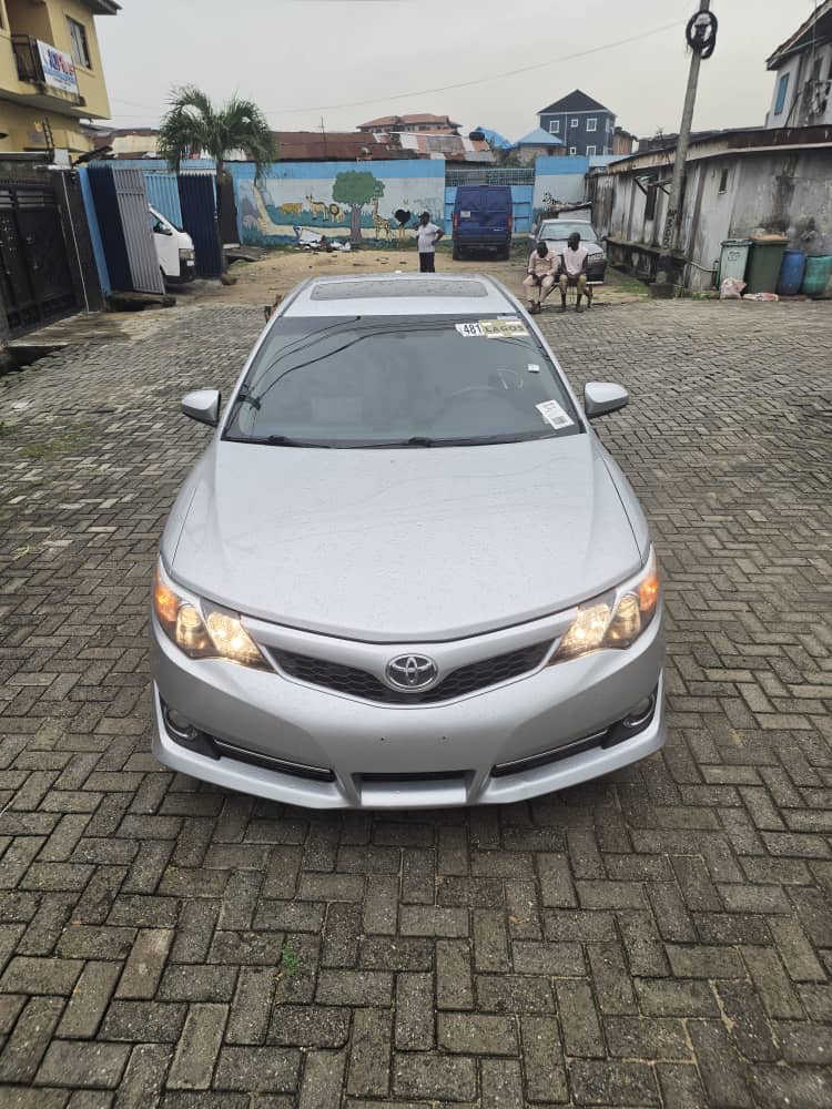 Toyota Camry Silver Sedan with Sunroof