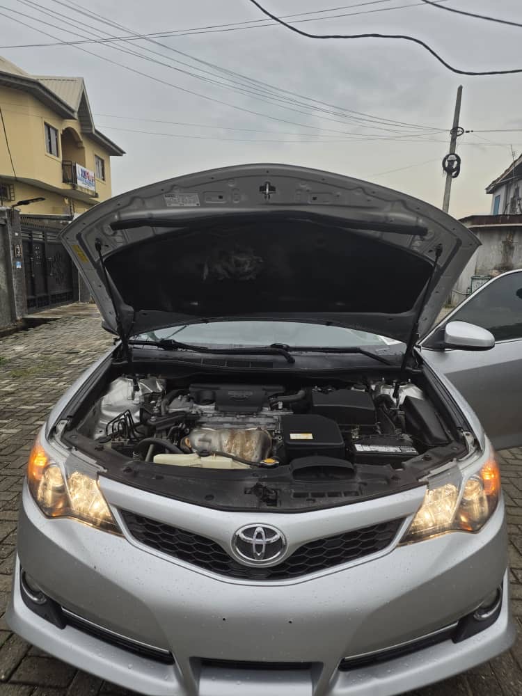 Toyota Camry Silver Sedan with Sunroof