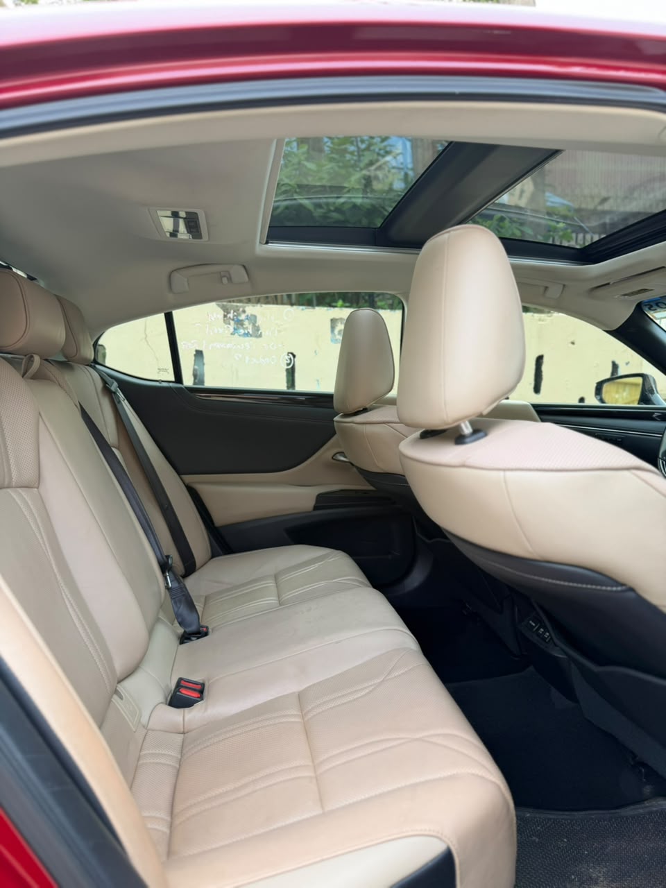 Lexus ES 350 Red Sedan with Sunroof — photo 5