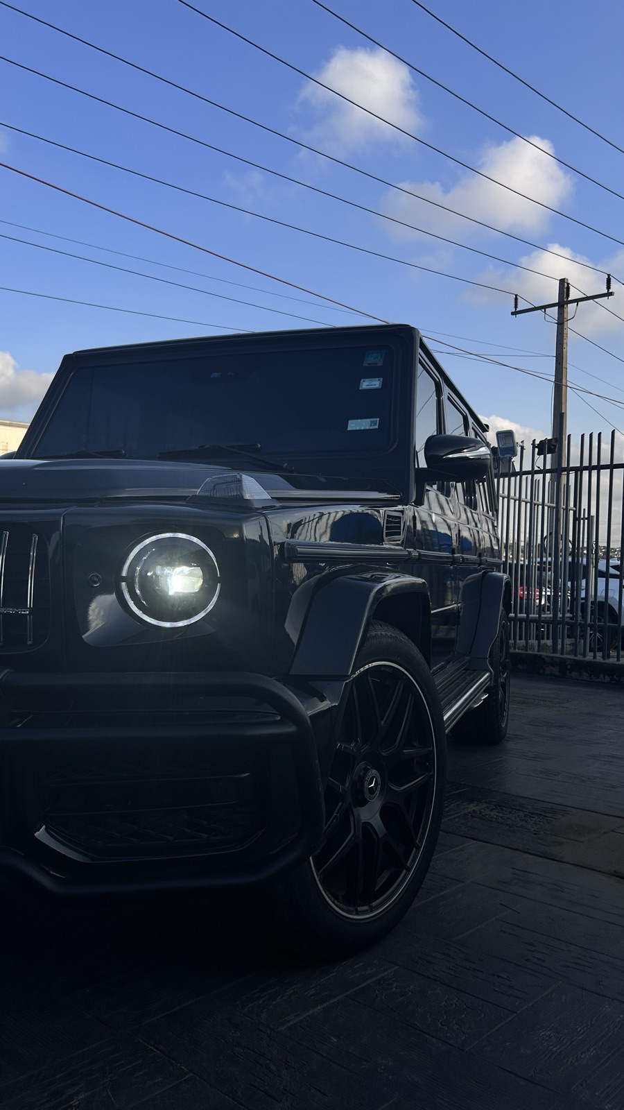 Mercedes-Benz G-Class Black SUV