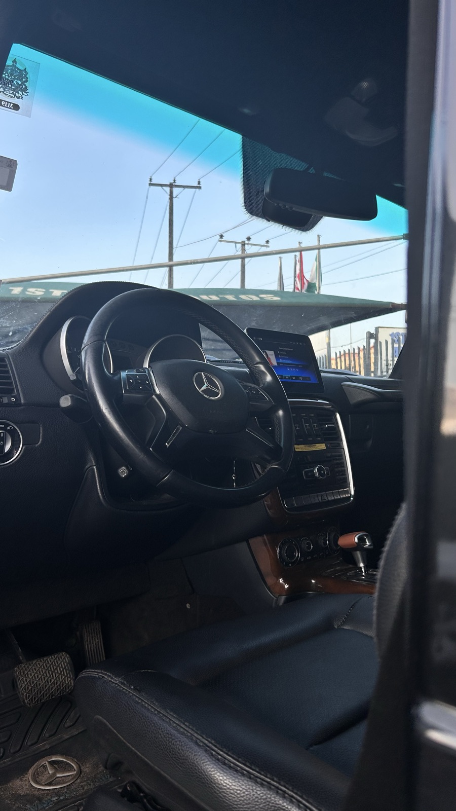 Mercedes-Benz G-Class Black SUV