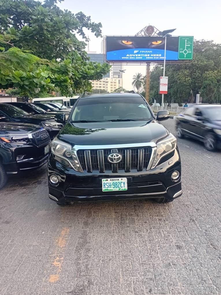 Toyota Prado SUV, Black