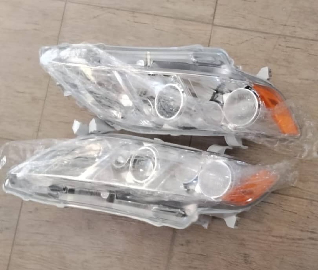 Toyota Camry Headlights 2008