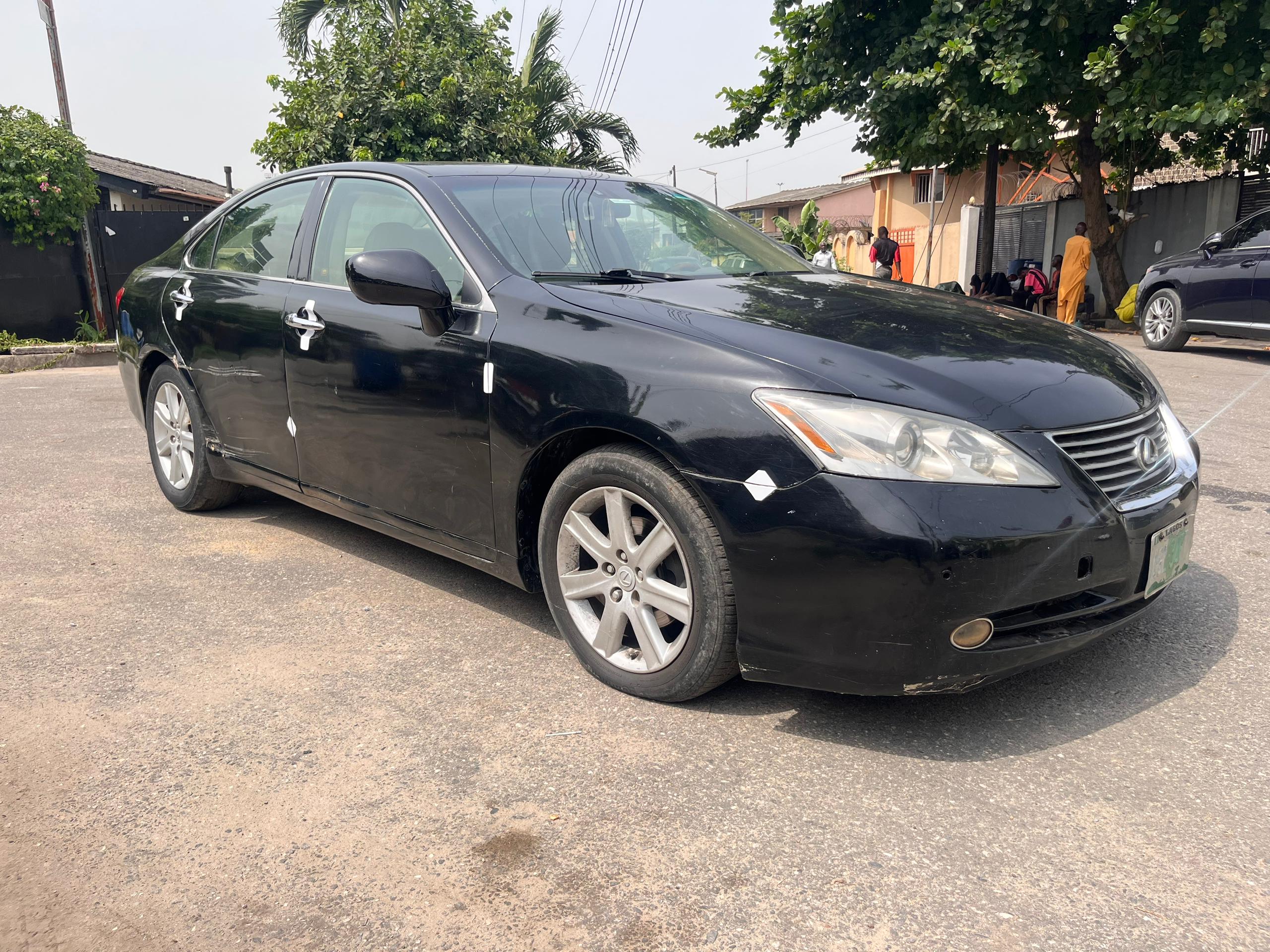 Lexus ES 350, Black Sedan
