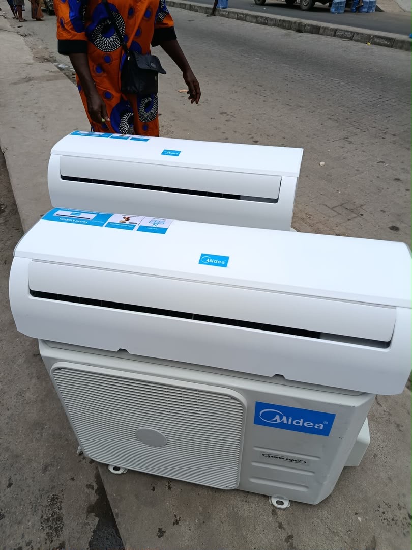 1.5HP Midea Inverter Air Conditioner