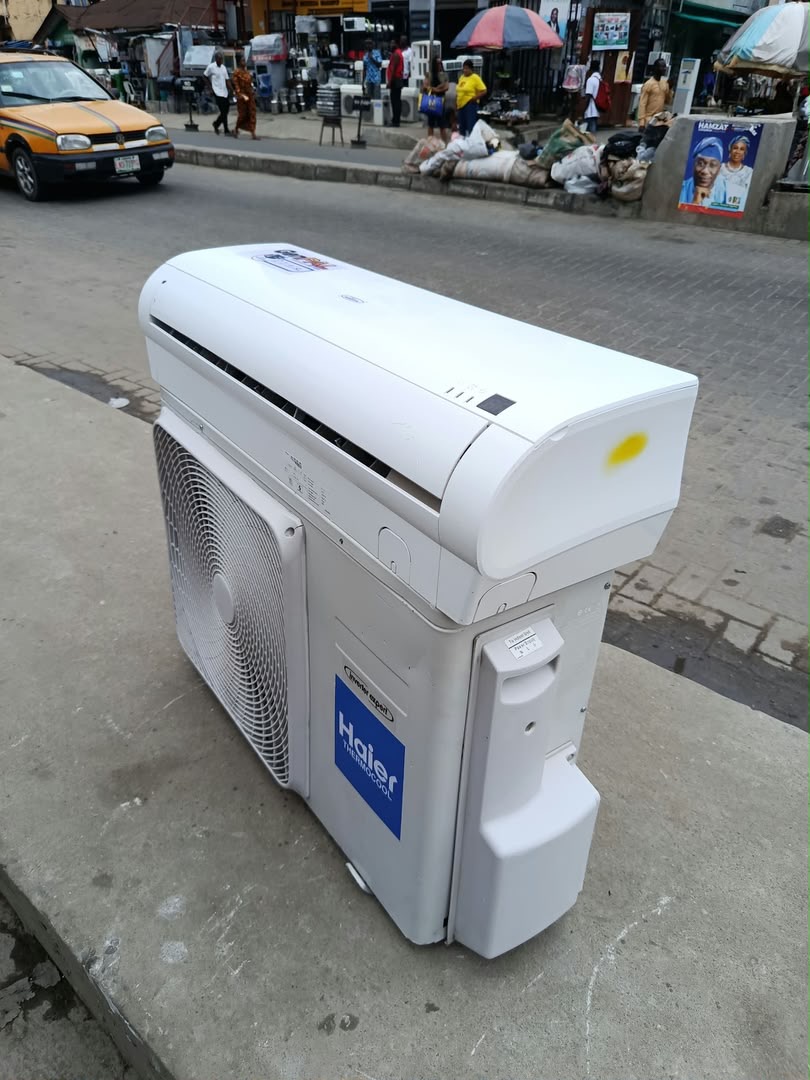1.5HP Midea Inverter Air Conditioner