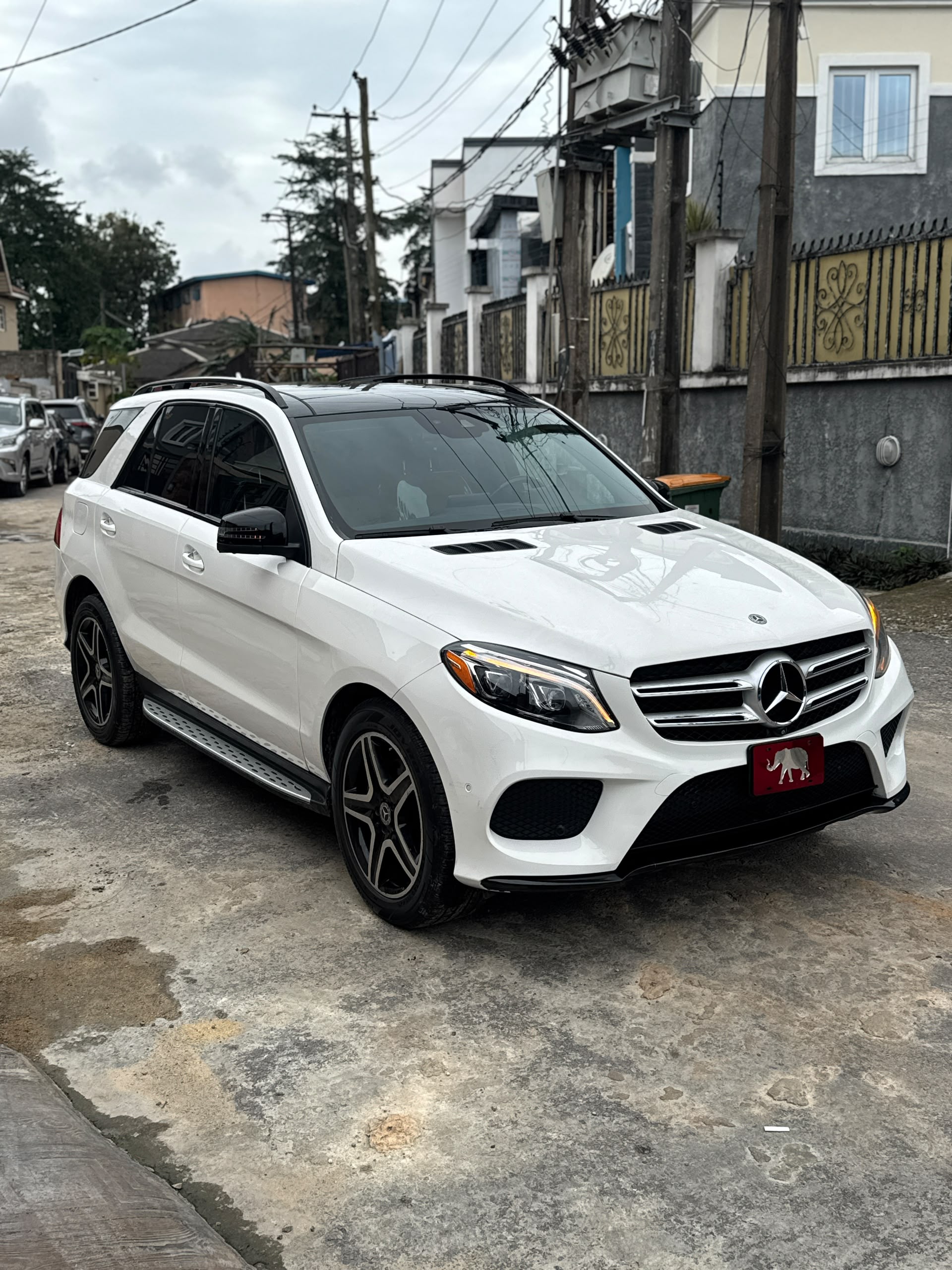 Mercedes-Benz GLE 350 White SUV for Sale