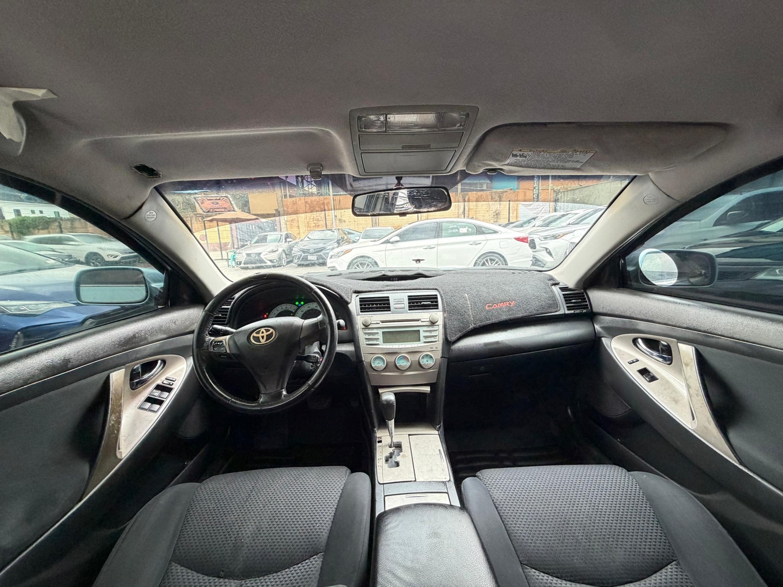 Fairly used 2009 Toyota Camry Blue Sedan with Alloy Wheels