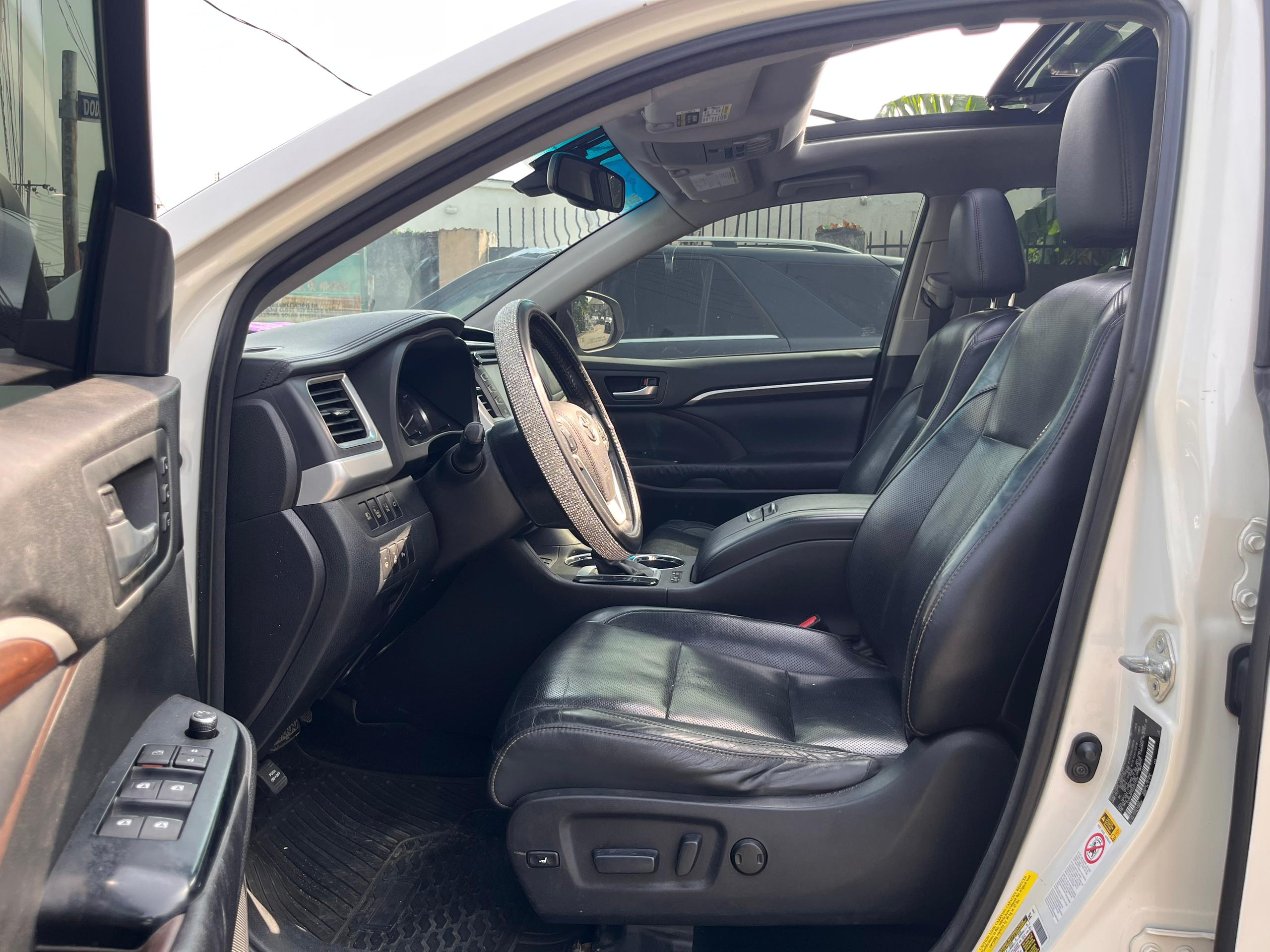 2016 TOYOTA HIGHLANDER SUV LIMITED EDITION AWD — photo 8