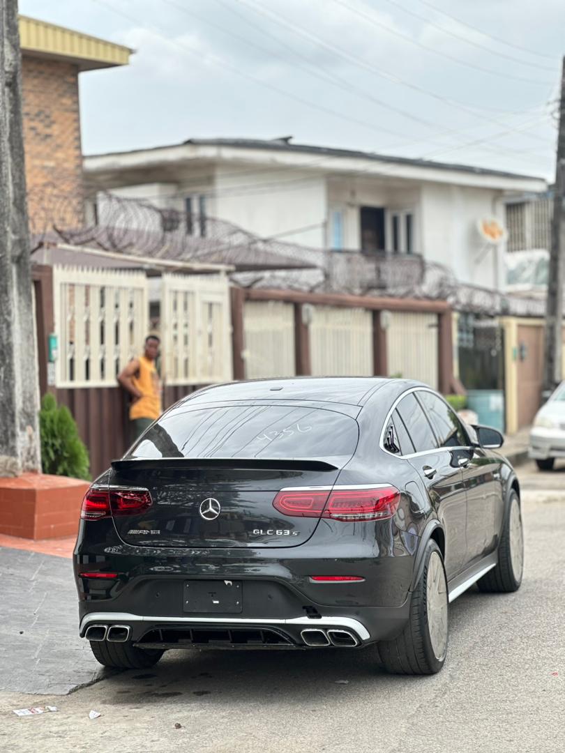 2022 Mercedes-Benz GLC-Class Coupe, Dark Grey SUV — photo 6